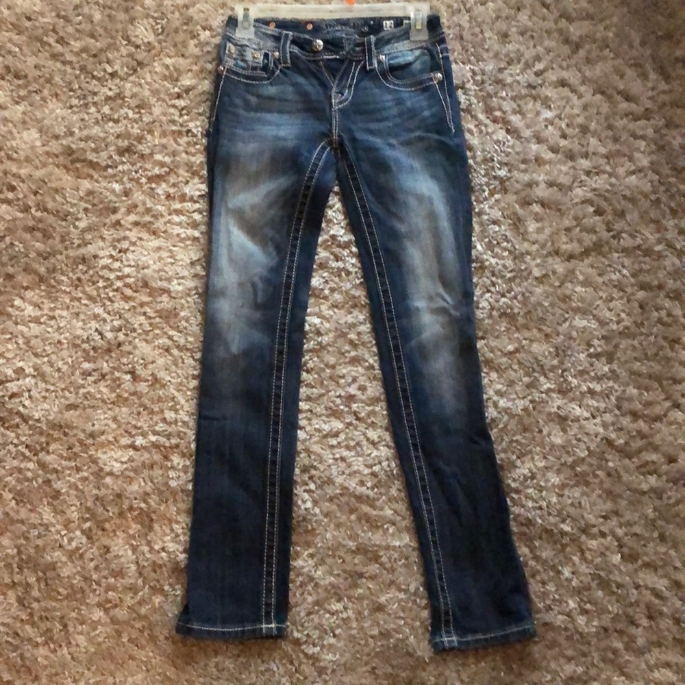 Girls skinny/straight leg jeans
